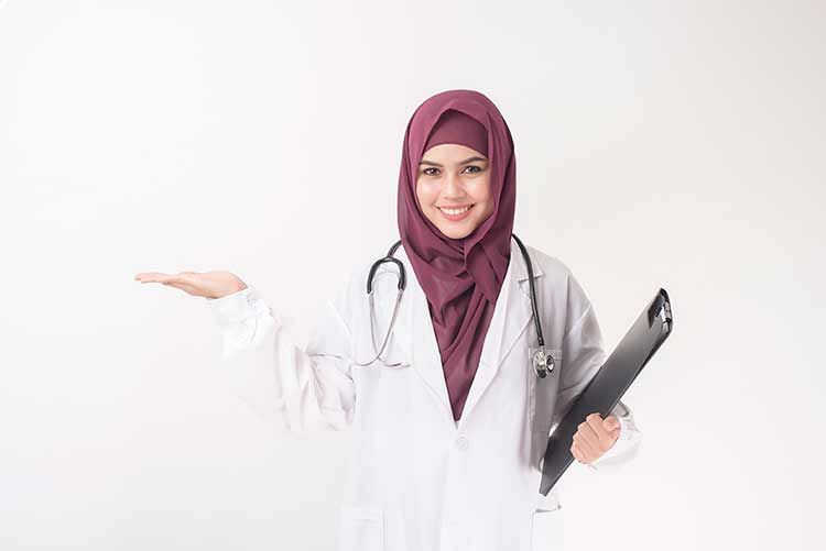أفضل طبيبة نسائية في دبي