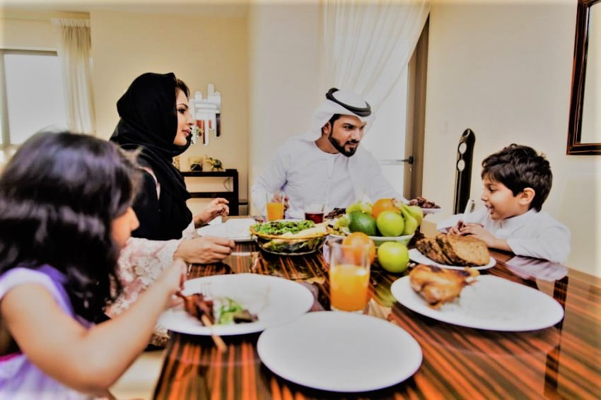 10نصائح للمغتربين في الإمارات خلال رمضان