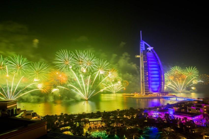 احتفالات راس السنة في دبي 2022-برج العرب