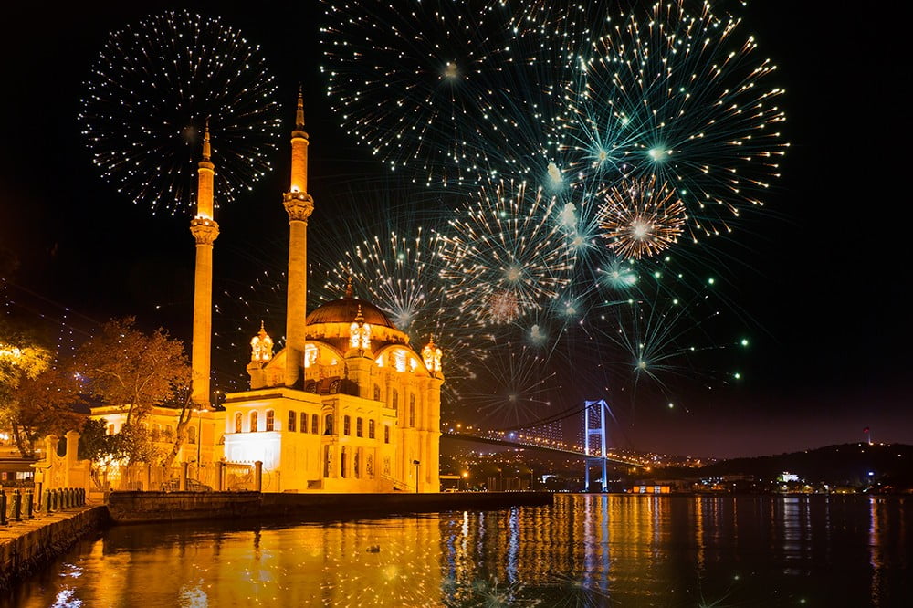 جدول حفلات راس السنة في اسطنبول لعام 2022