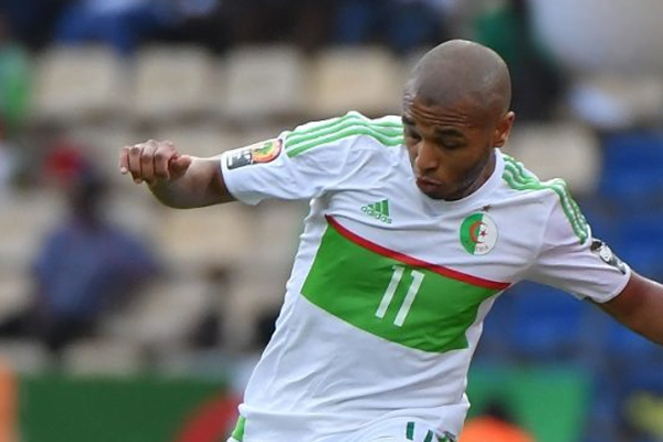 ياسين براهيمي هداف منتخب الجزائري