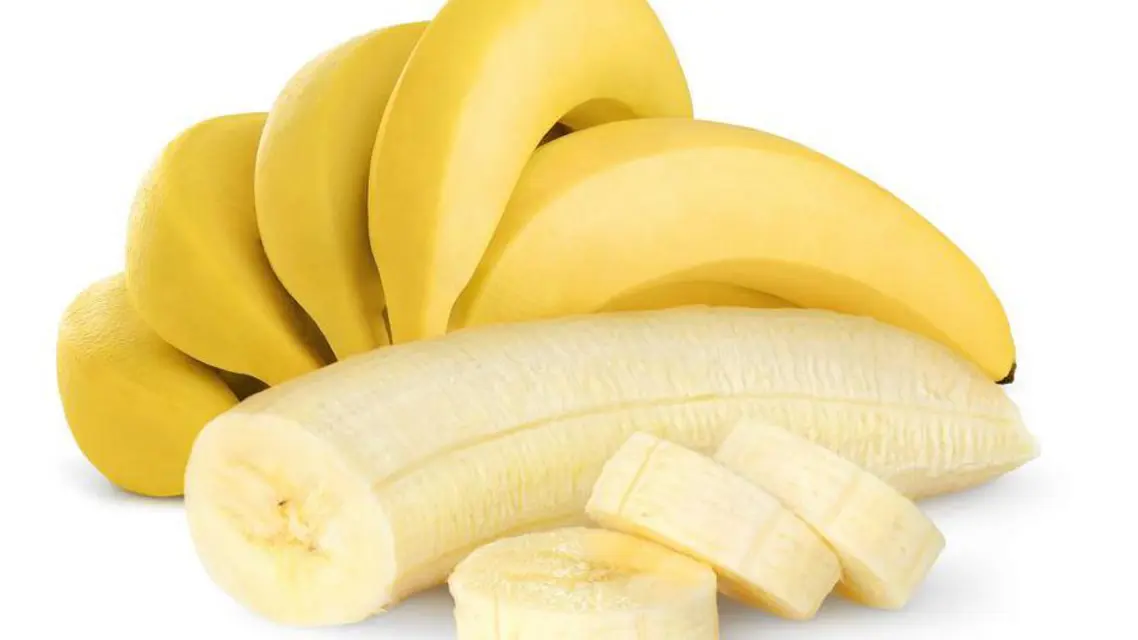استخدامات قشر الموز المتعددة لعمل وصفات طبيعيه للشعر