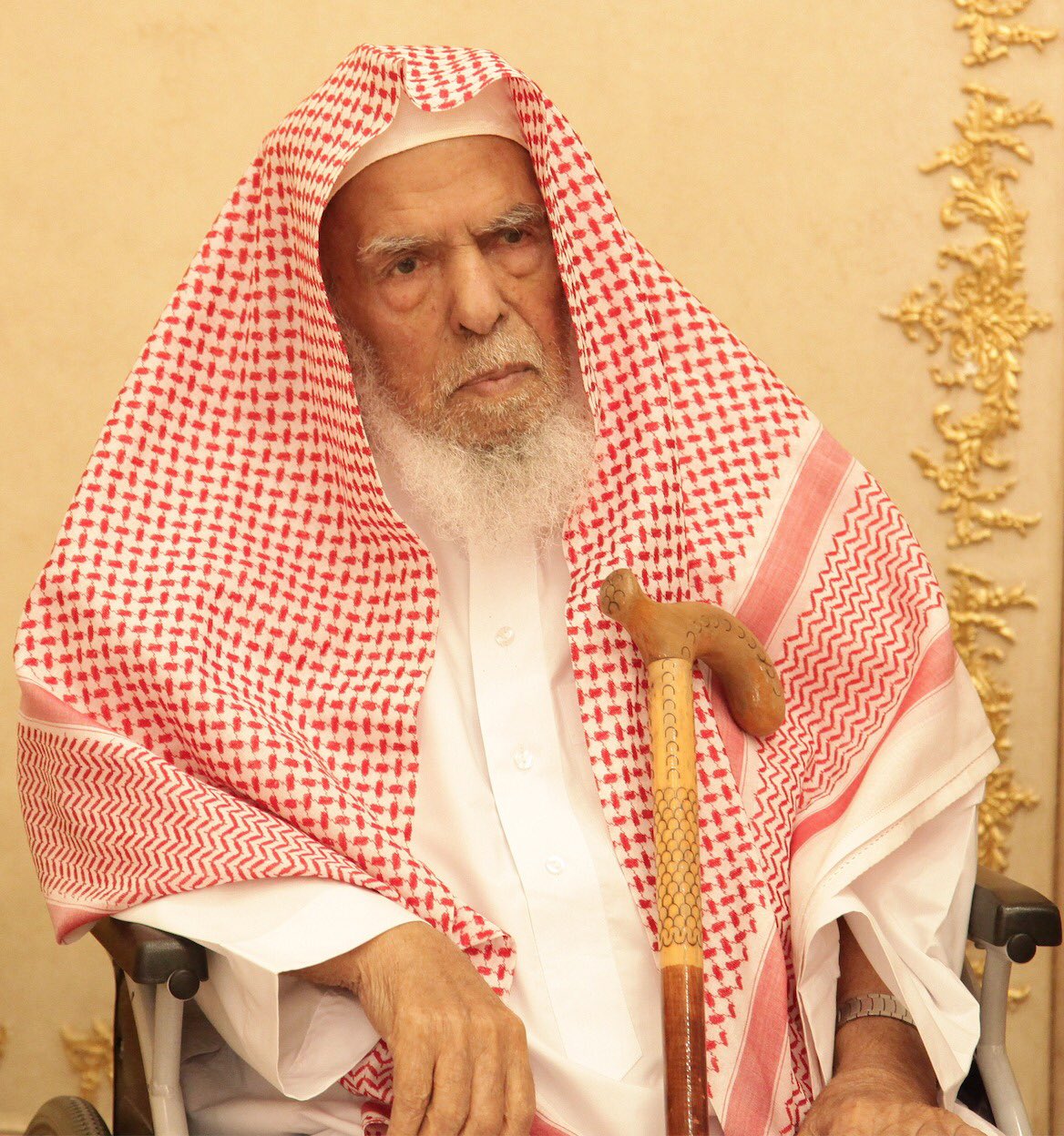 حقيقة وفاة الشيخ سعد بن عبدالله العجلان مفسر الأحلام في السعودية