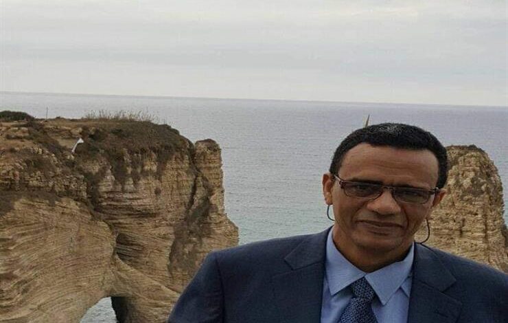سبب وفاة عبد الحكيم الأسواني الكاتب الصحفي