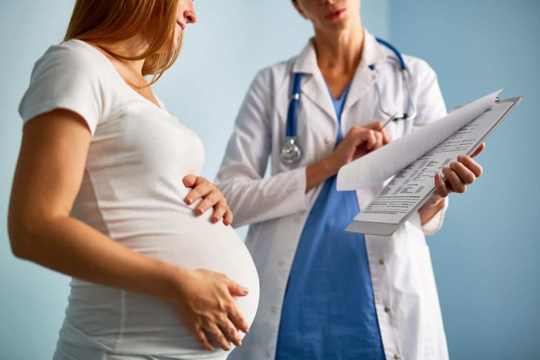 طرق تثبيت الحمل وما هي الأسباب التي تؤدي للإجهاض