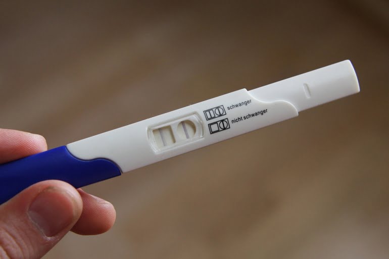 كيف يتم فحص الحمل المنزلي وأفضل وقت لعمل الاختبار