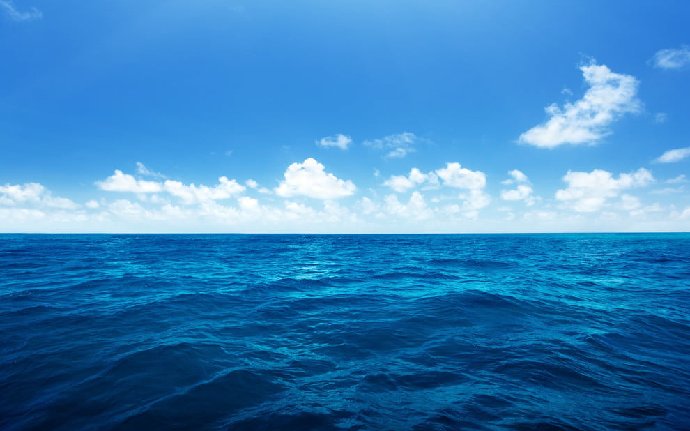 ماء البحر وأهميته للإنسان
