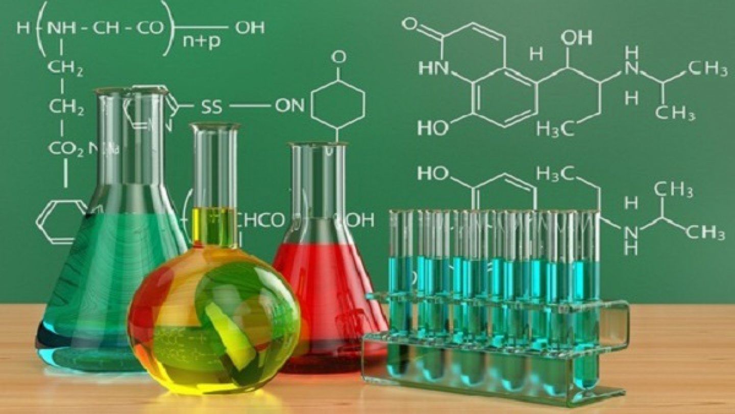 نموذج امتحان الكيمياء للصف الاول الثانوى 2022