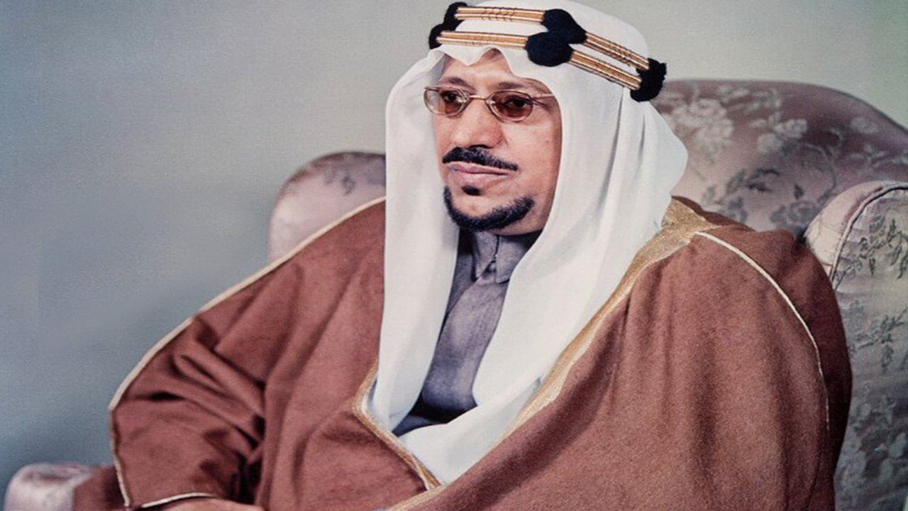 ما اسم فرس الامام سعود بن عبدالعزيز