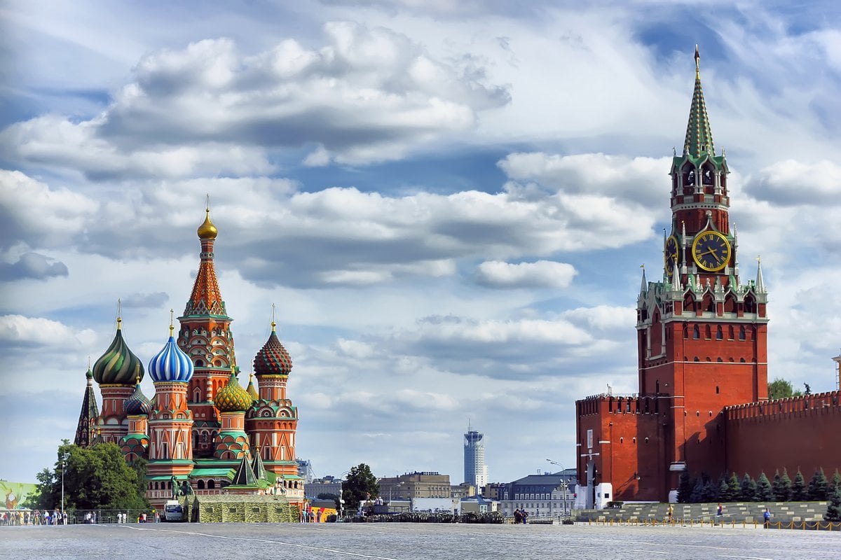ما هي المدينة التي كانت تُعد عاصمة روسيا قبل موسكو