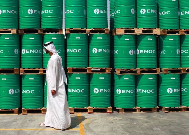 كم سعر برميل النفط في السعودية