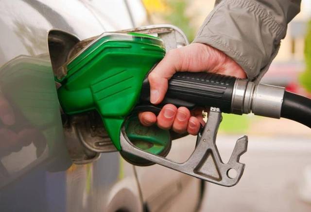 ما هي اسعار الوقود في الامارات حتى نهاية 2022