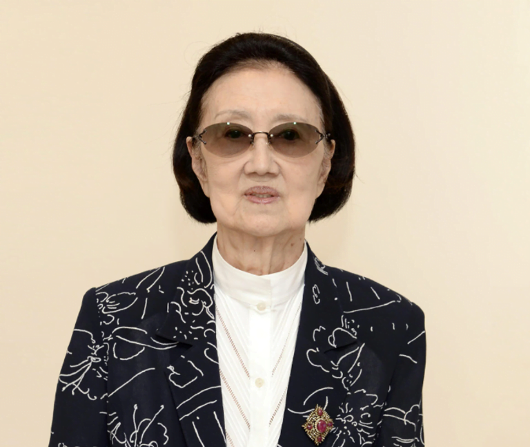 تفاصيل واسباب وفاة مصممة الأزياء اليابانية هاناي موري