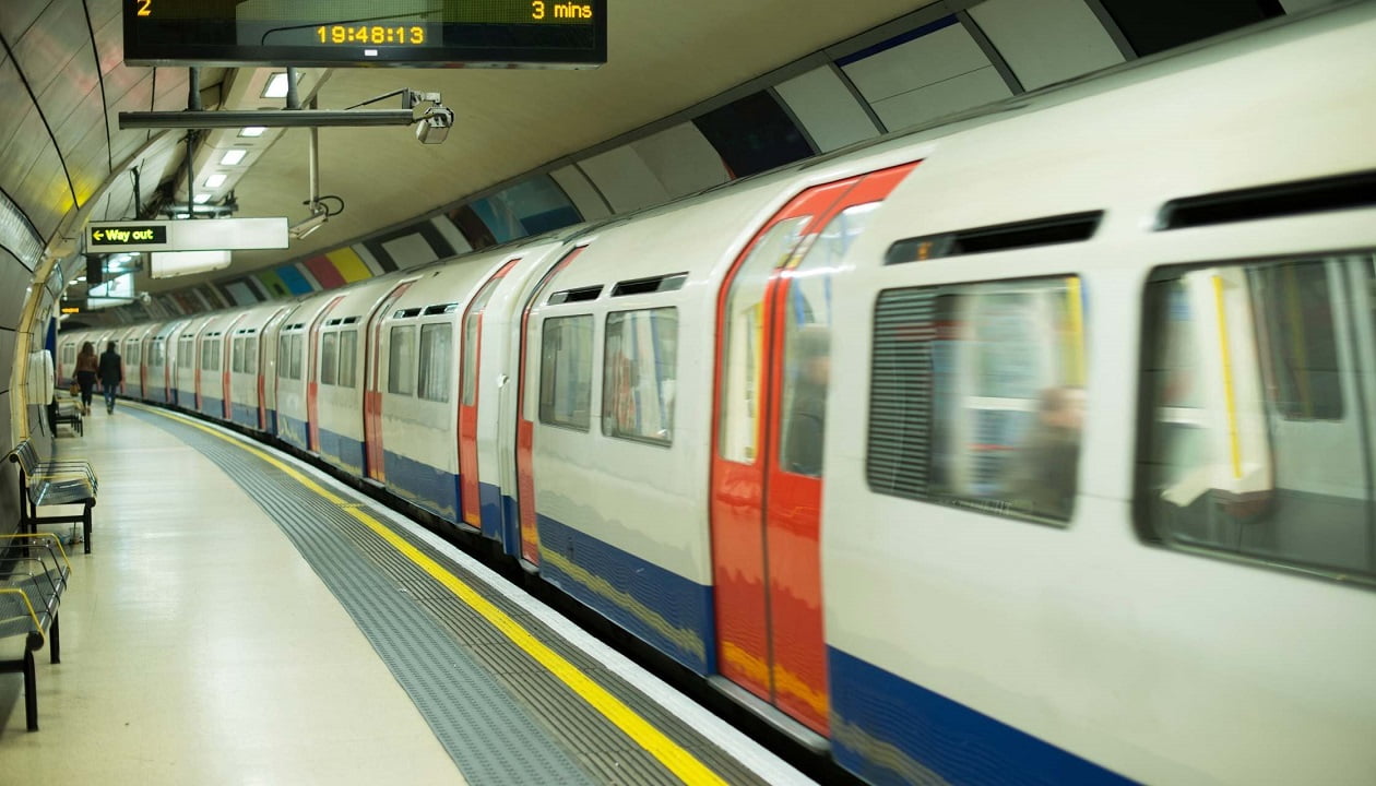كيف يعمل نظام مترو انفاق لندن؟